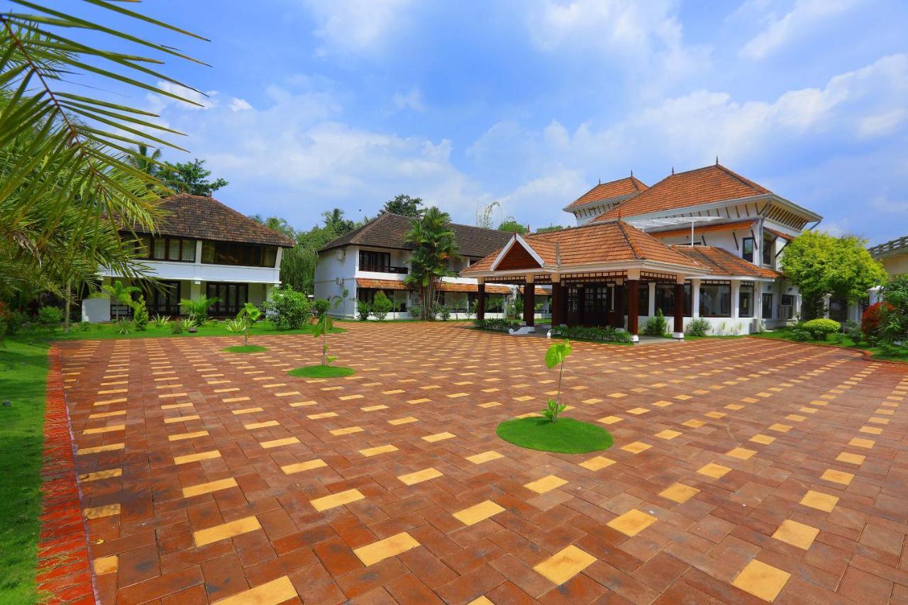 Nihara Resort And Spa Cochin Kochi Exterior foto
