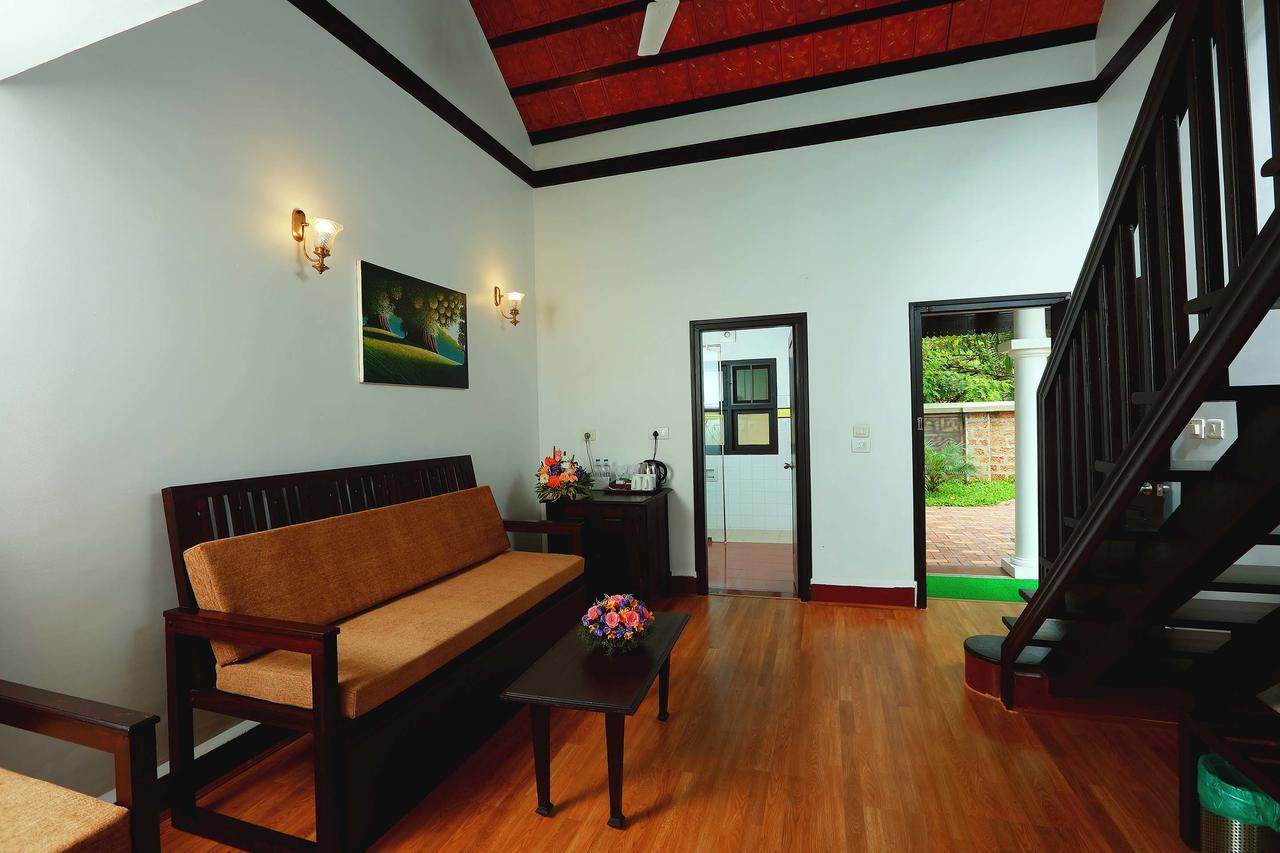 Nihara Resort And Spa Cochin Kochi Exterior foto